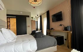 Hotel Mezza Notte
